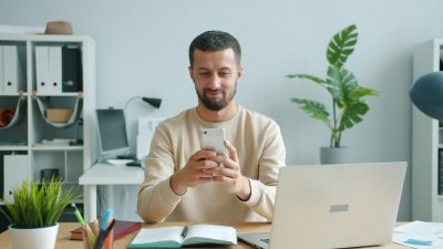 Waarom WhatsApp Business je vanaf morgen geld kan kosten
